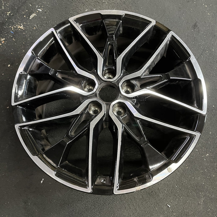 19" K5 21-24 19x8 Original OEM Wheel Rim - Side Profile