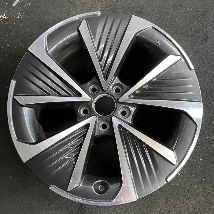 18" RZ450e 23-24 18x7.5 Original OEM Wheel Rim - Angle View