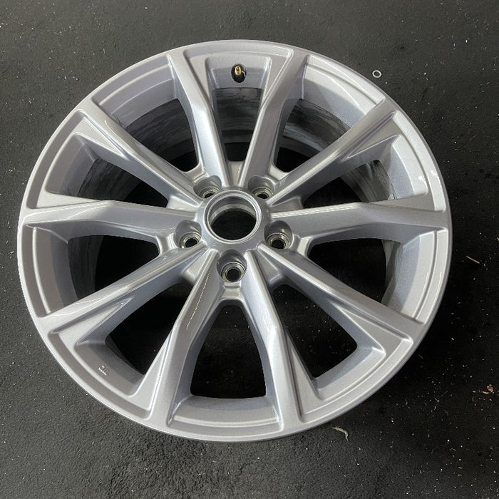 18" CR-V 23-24 18x7.5 alloy 10 spoke silver Original OEM Wheel Rim