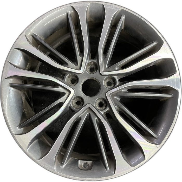 18" VELOSTER 16 18x7.5 w/o body color accents; 20 spoke two te Original OEM - Front View