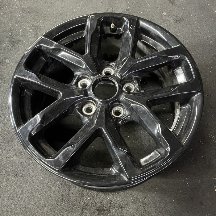 17" GLADIATOR 23 17x7.5, aluminum, 5 spoke, , double spoke Original OEM Wheel - Close-Up Detail