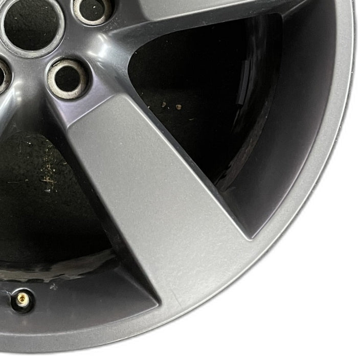 20" DEFENDER 20-24 20x8.5 5 spoke straight spoke gray Original OEM Wheel Rim - Close-Up Detail