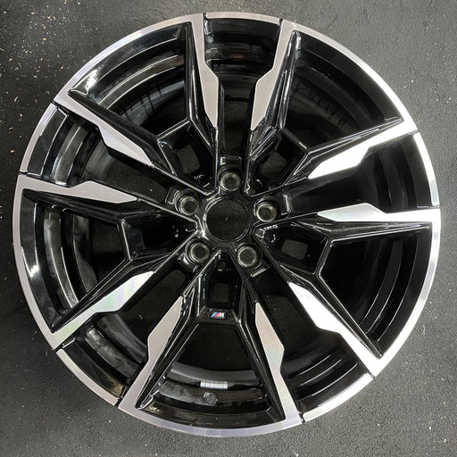 19" I4 22-24 19x9, , U spoke Original OEM Wheel Rim - Angle View