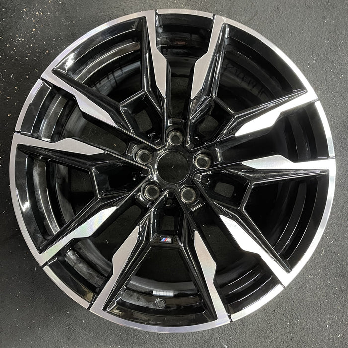 19" I4 22-24 19x9, , U spoke Original OEM Wheel Rim - Angle View