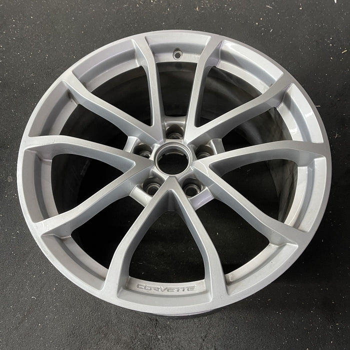 19" CORVETTE 12 19x10, front, 10 spoke, silver Original OEM Wheel Rim - Close-Up Detail