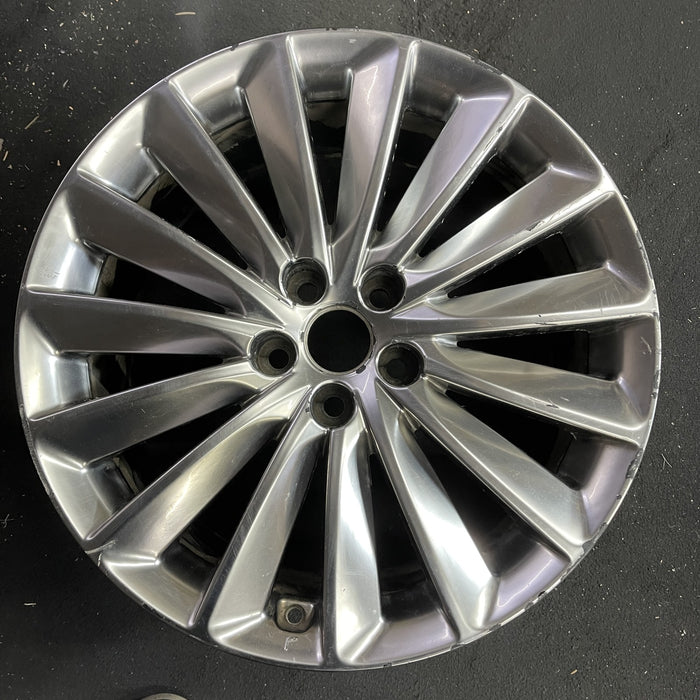 19" EQUUS 14-16 , 19x9 Original OEM Wheel Rim - Angle View