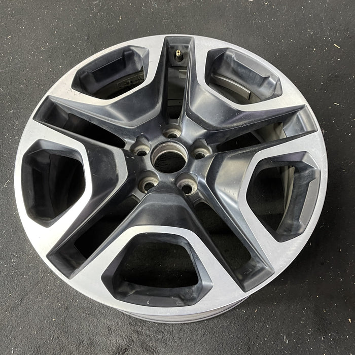 19" RAV4 19-20 19x7.5 , , matte black inlay Original OEM Wheel Rim - Close-Up Detail