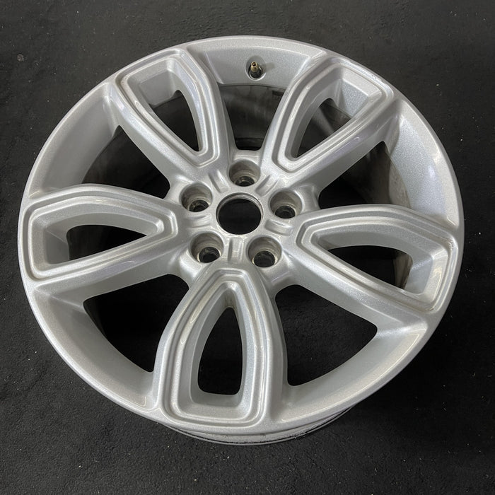 18" EXPLORER 20 18x8, aluminum Original OEM Wheel Rim - Close-Up Detail