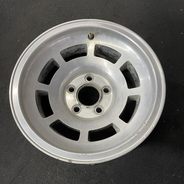 15" CORVETTE 76-77 , aluminum Original OEM Wheel Rim - Close-Up Detail