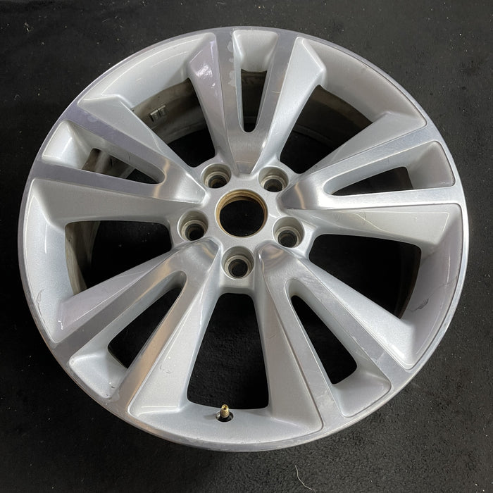 20" GRAND CHEROKEE 11 wheels, 20x8, 10 spoke Original OEM Wheel Rim - Side Profile