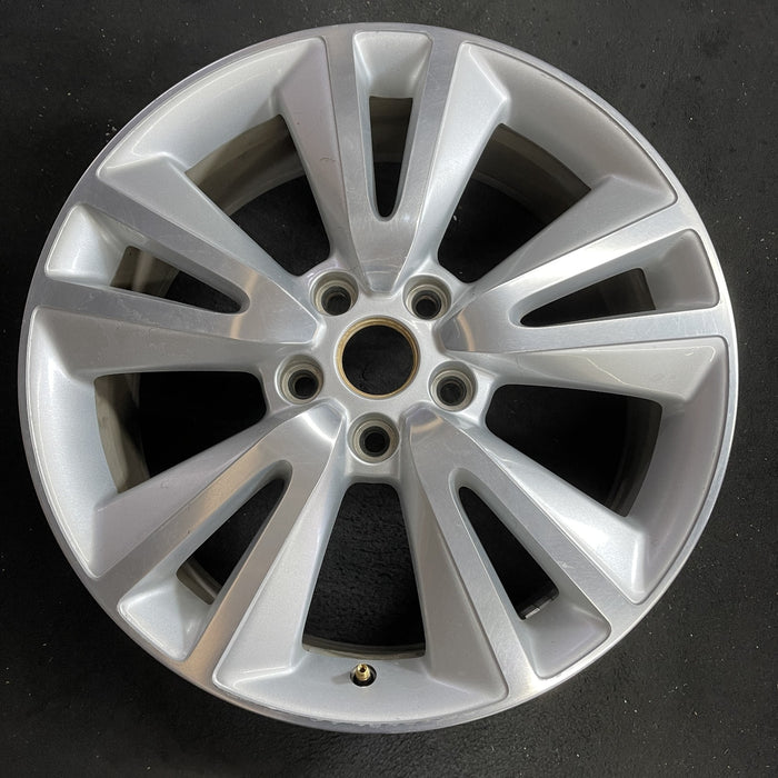20" GRAND CHEROKEE 11 wheels, 20x8, 10 spoke Original OEM Wheel Rim - Angle View
