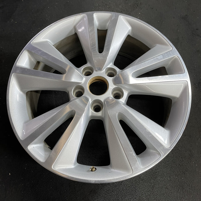 20" GRAND CHEROKEE 11 wheels, 20x8, 10 spoke Original OEM Wheel Rim - Side Profile