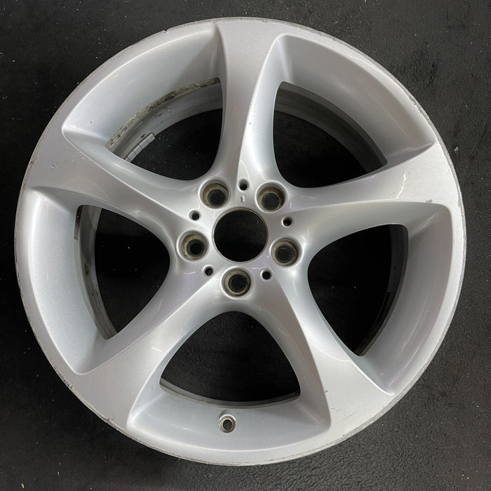 19" BMW 323i 06-07 19x8 , 5 spoke, solid spoke, w/o rivets between spokes - Angle View