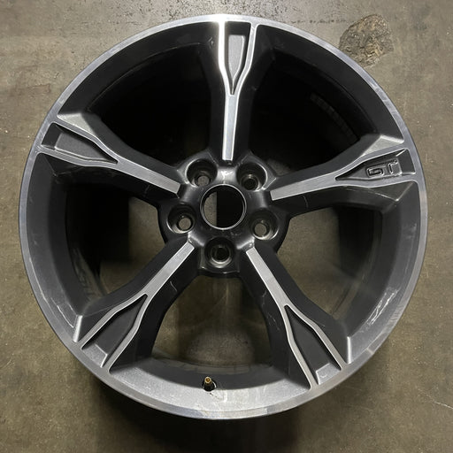 19" MUSTANG 16 19x8.5 , 5 spoke, Original OEM Wheel Rim - Angle View