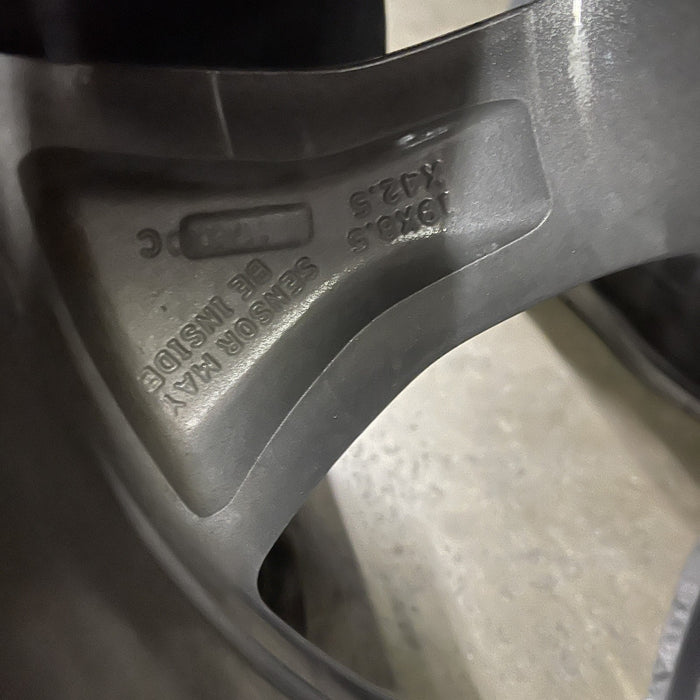 19" MUSTANG 16 19x8.5 , 5 spoke, Original OEM Wheel Rim - Additional View