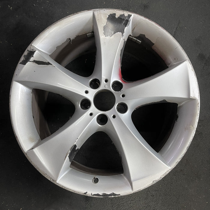 20" BMW X5M 10-13 20x10 , , flared spoke Original OEM Wheel Rim - Angle View