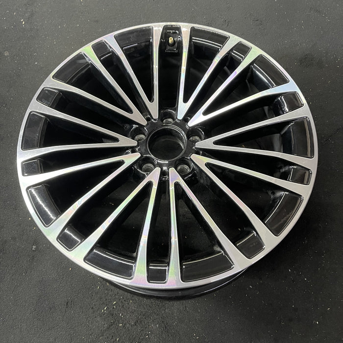 19" MERCEDES S-CLASS 21 223 Type , 19x8.5, 10 double spoke, machined face with - Close-Up Detail