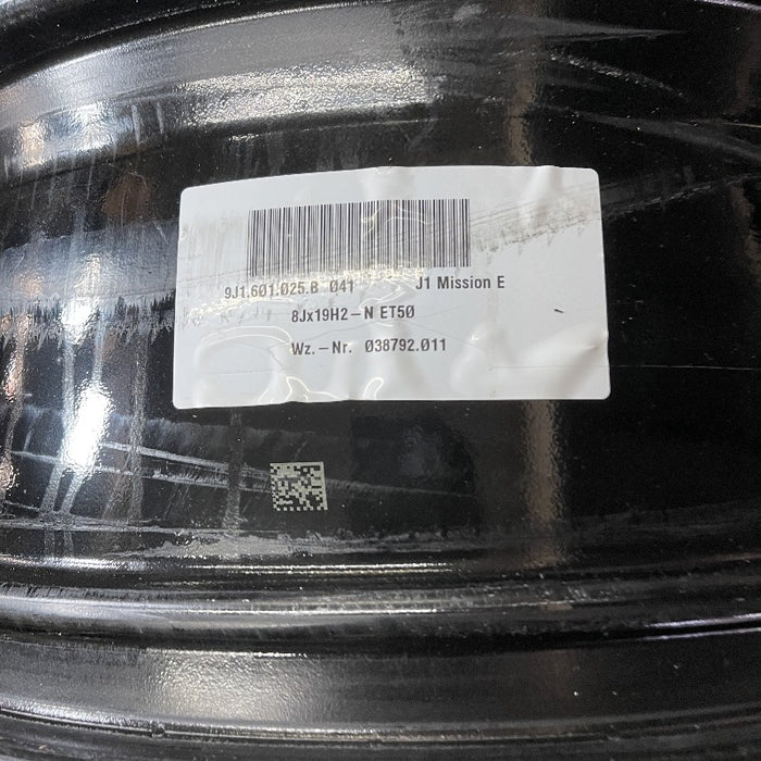 19" PORSCHE TAYCAN 20-24 19x8 5 spoke silver black Original OEM Wheel Rim - View 9