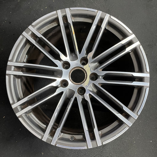 20" PORSCHE 911 14-16 , , 20x11 , w/o central locking hub; 20 spoke Original - Angle View