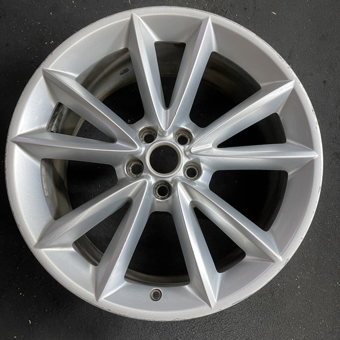 19" XK 10-13 , 19x9.5, 10 spoke Original OEM Wheel Rim - Angle View