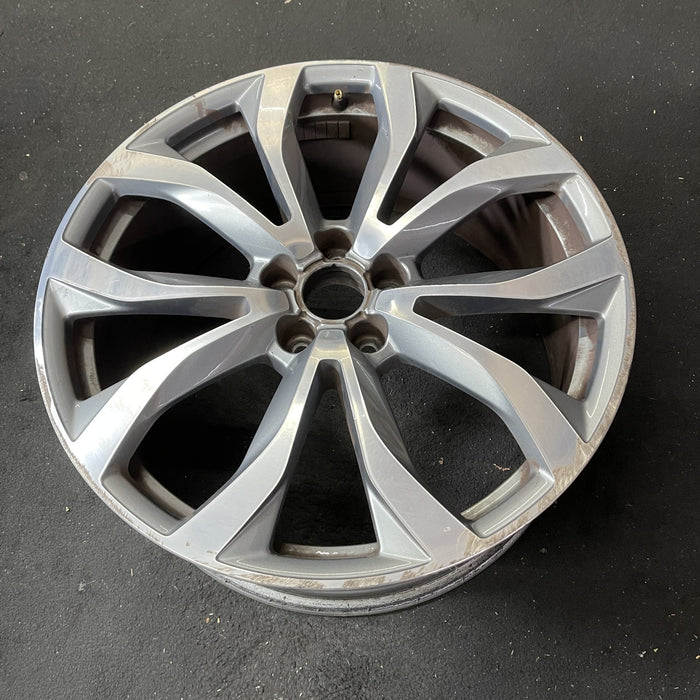 20" AUDI A6 12-13 20x8.5 Original OEM Wheel Rim - Close-Up Detail