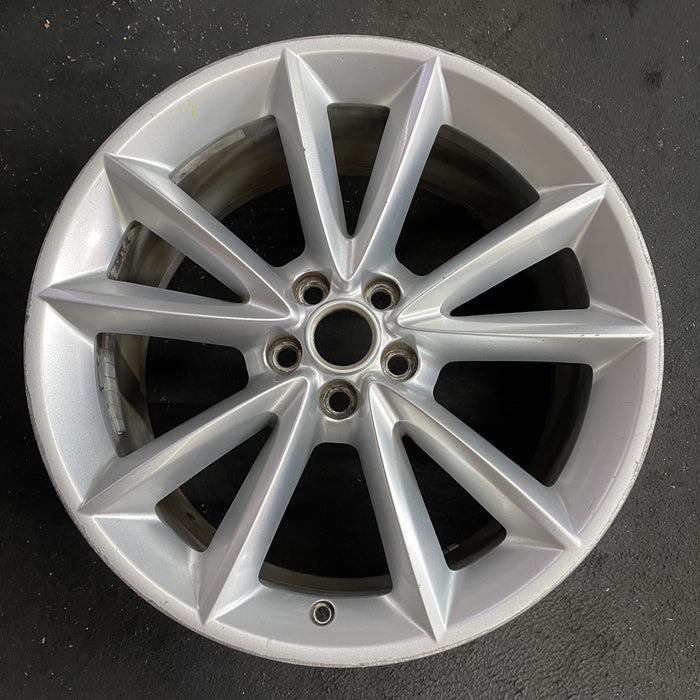 19" XK 10-13 , 19x9.5, 10 spoke Original OEM Wheel Rim - Angle View