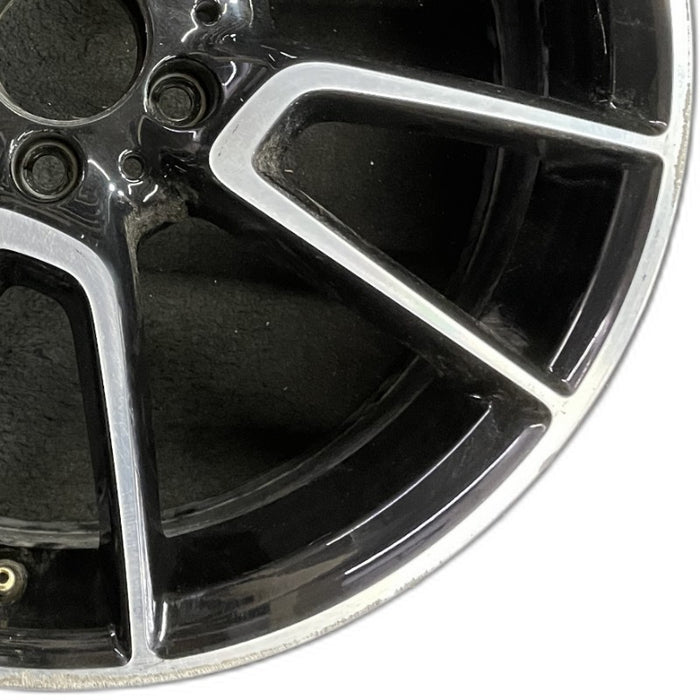 19" MERCEDES C-CLASS 19 205 Type Cvertible C300 19x7.5 10 spoke w/AMG Original - Close-Up Detail