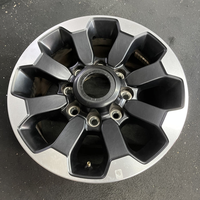 17" DODGE 2500 PICKUP 17-18 , 17x8 , 8 spoke Original OEM Wheel Rim - Side Profile