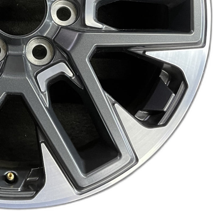 20" SEQUOIA 23-24 20x8 open spoke 6 spoke machined face with black pockets - Close-Up Detail