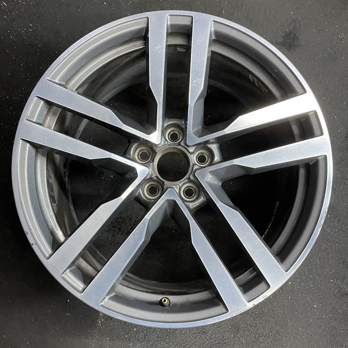19" AUDI TT 16 Base, 19x9 , , straight spokes Original OEM Wheel Rim - Angle View