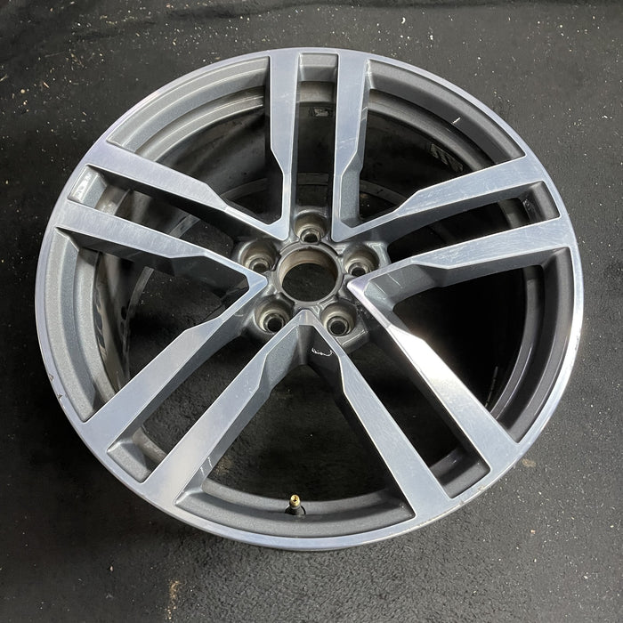 19" AUDI TT 16 Base, 19x9 , , straight spokes Original OEM Wheel Rim - Side Profile