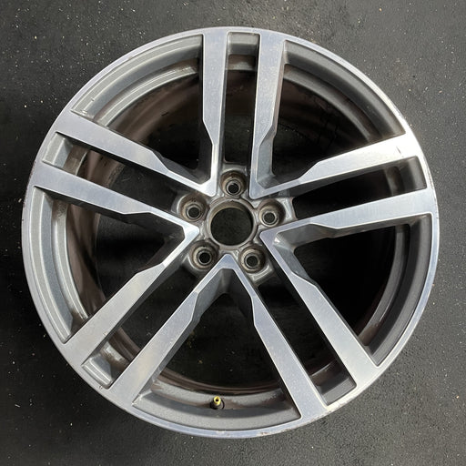 19" AUDI TT 16 Base, 19x9 , , straight spokes Original OEM Wheel Rim - Angle View