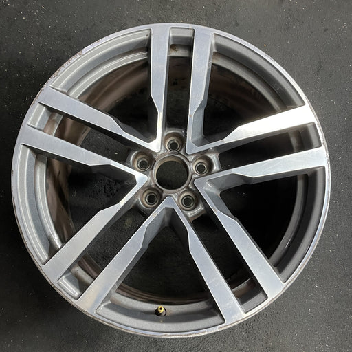 19" AUDI TT 16 Base, 19x9 , , straight spokes Original OEM Wheel Rim - Angle View