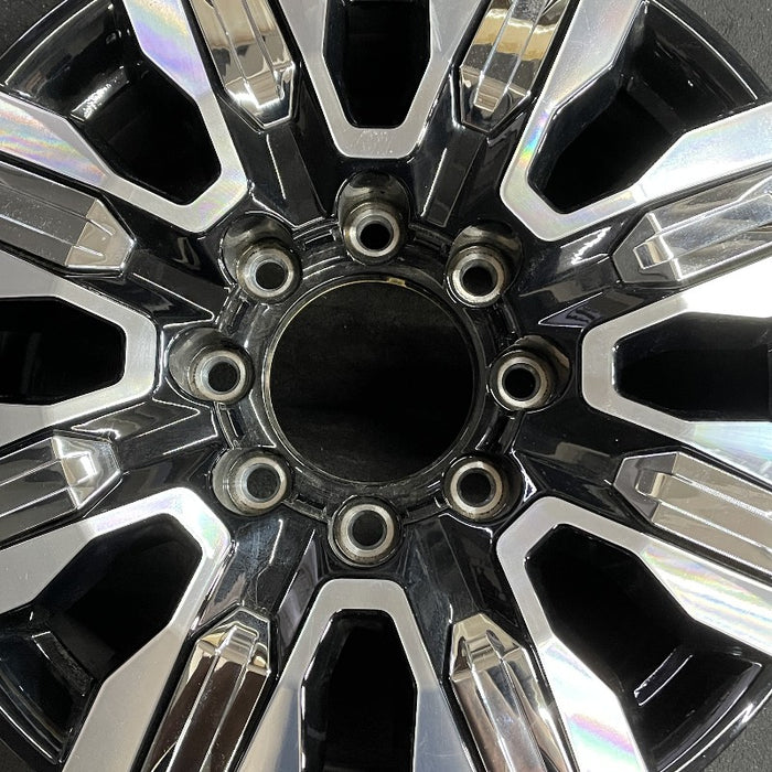 20" SIERRA 2500 PICKUP 24 20x8.5 8 spoke raised spoke machined with black - Angle View