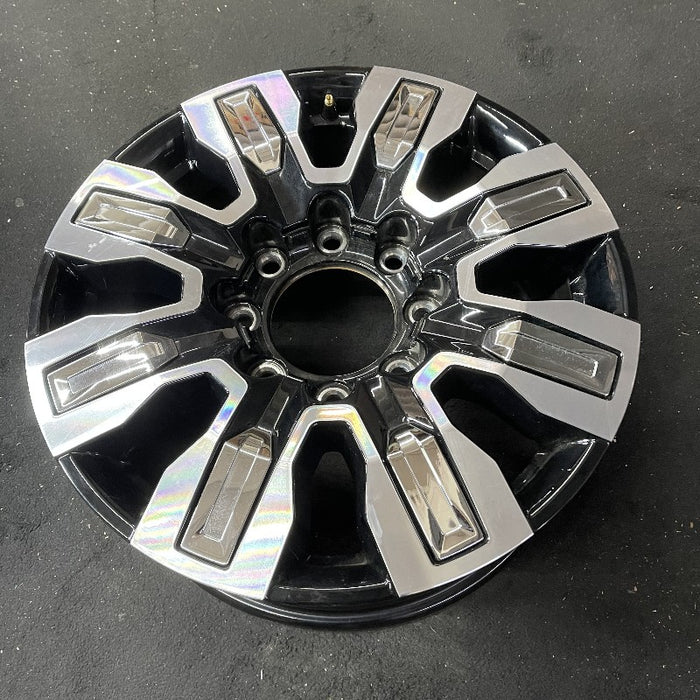 20" SIERRA 2500 PICKUP 24 20x8.5 8 spoke raised spoke machined with black - View 8