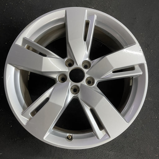 19" AUDI Q5 18 19x8 , , slotted spoke Original OEM Wheel Rim - Angle View