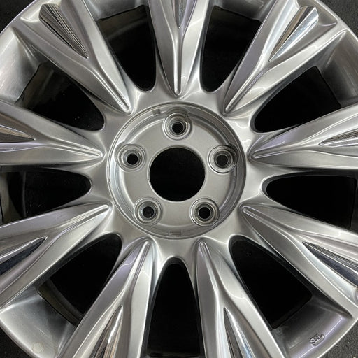 18" GENESIS 09-12 Sdn 18x7.5 9 spoke covered lugs Original OEM Wheel Rim - Angle View
