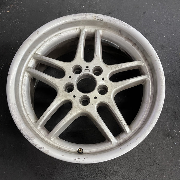 18" BMW 740i 00-01 18x8 , 10 spoke , smooth finish Original OEM Wheel Rim - Side Profile