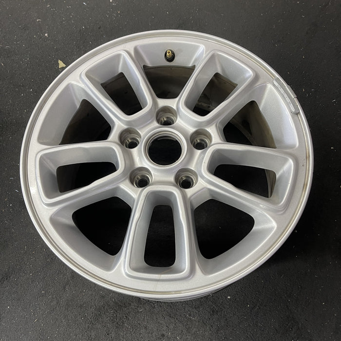 17" GRAND CHEROKEE 18-20 17x8 Original OEM Wheel Rim - Close-Up Detail