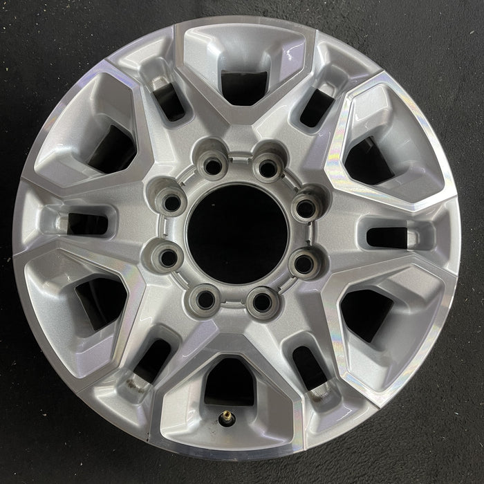 18" SILVERADO 2500 PICKUP 21-24 18x8, aluminum, machined face with silver accent Original OEM Wheel Rim