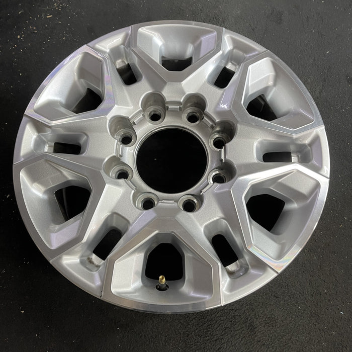 18" SILVERADO 2500 PICKUP 21-24 18x8, aluminum, machined face with silver accent Original OEM Wheel Rim