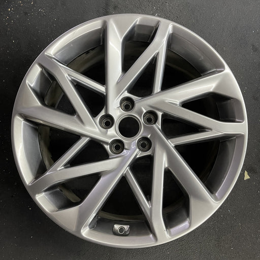 20" GV60 23-24 20x8.5 Original OEM Wheel Rim - Angle View