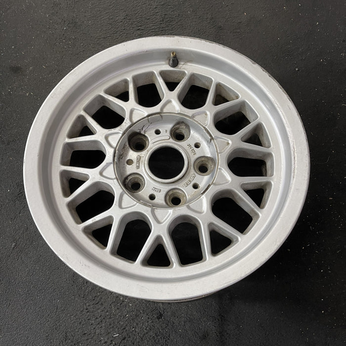 15" BMW 528i 97-00 15x7, alloy, web design Original OEM Wheel Rim