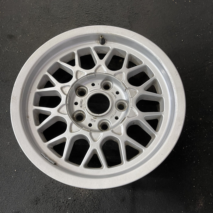 15" BMW 528i 97-00 15x7, alloy, web design Original OEM Wheel Rim