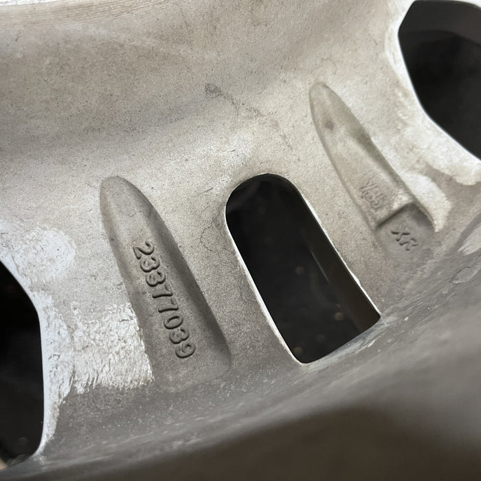 18" SILVERADO 2500 PICKUP 21-24 18x8, aluminum, machined face with silver accent Original OEM Wheel Rim