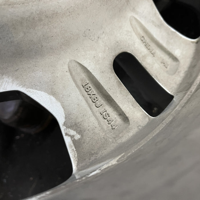 18" SILVERADO 2500 PICKUP 21-24 18x8, aluminum, machined face with silver accent Original OEM Wheel Rim