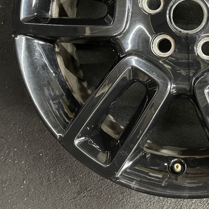 19" DEFENDER 20-22 19x8 6 spoke straight spoke gloss black Original OEM Wheel - Additional View
