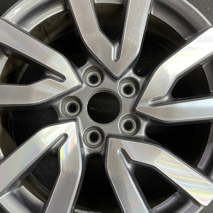 18" PILOT 19 18x8 alloy 5 V spoke factory installed w/machined face Original OEM Wheel Rim