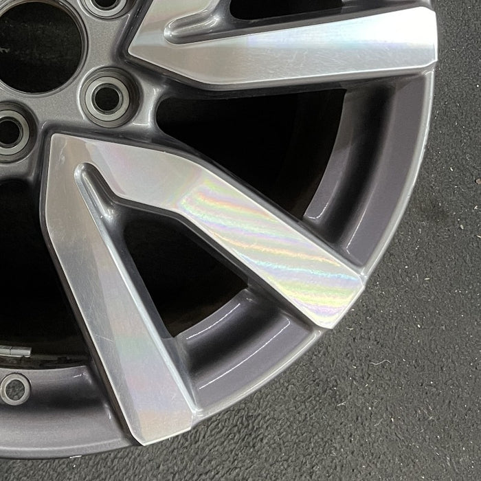 18" PILOT 19 18x8 alloy 5 V spoke factory installed w/machined face Original OEM Wheel Rim