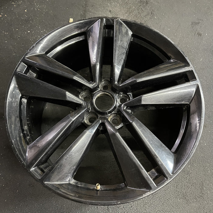 19" MUSTANG 15 19x9 , 10 spoke, 5 split spokes Original OEM Wheel Rim - Side Profile